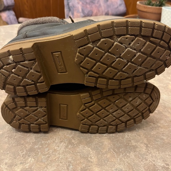 Kamik Boots - Picture 4 of 4